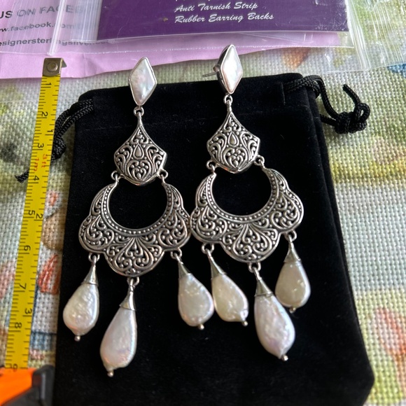 Beautiful Sterling Silver & Mother of Pearl Chandelier Earrings - Picture 4 of 5
